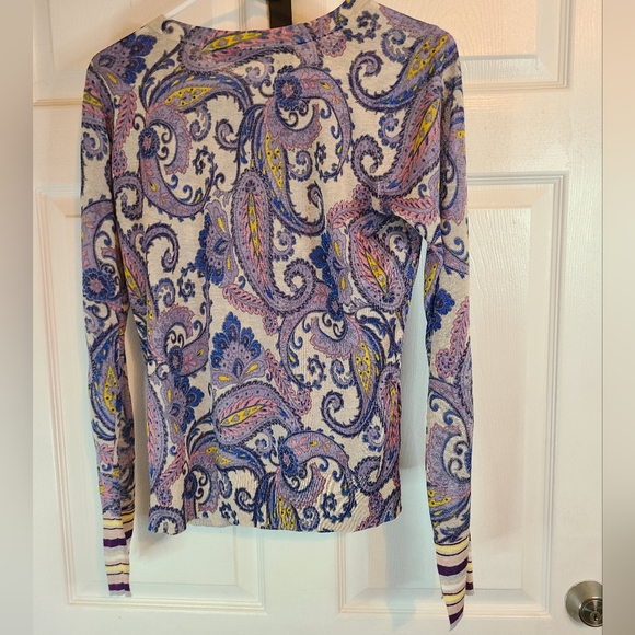 (1429) The Loft Woman's Long Sleeve Blouse, Small Design: Paisley Multi Color - Picture 9 of 14